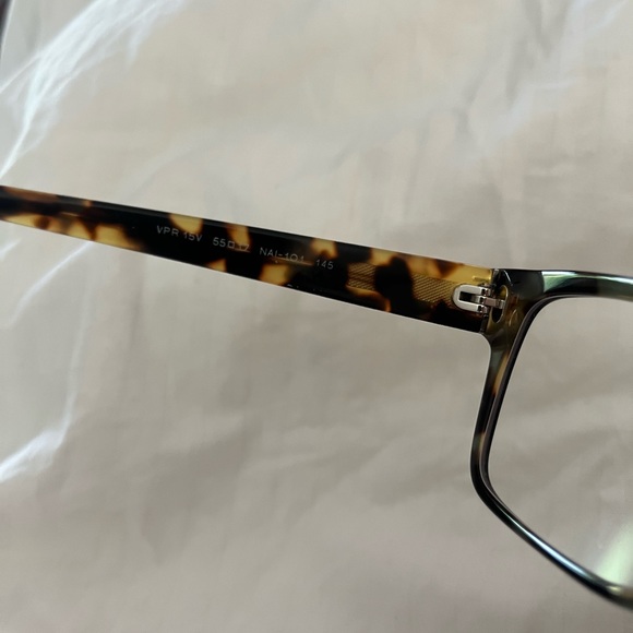 Prada eyeglasses - Picture 5 of 8